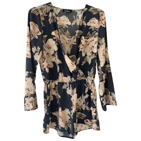 Lulu's Floral Romper - Picture 2 of 3